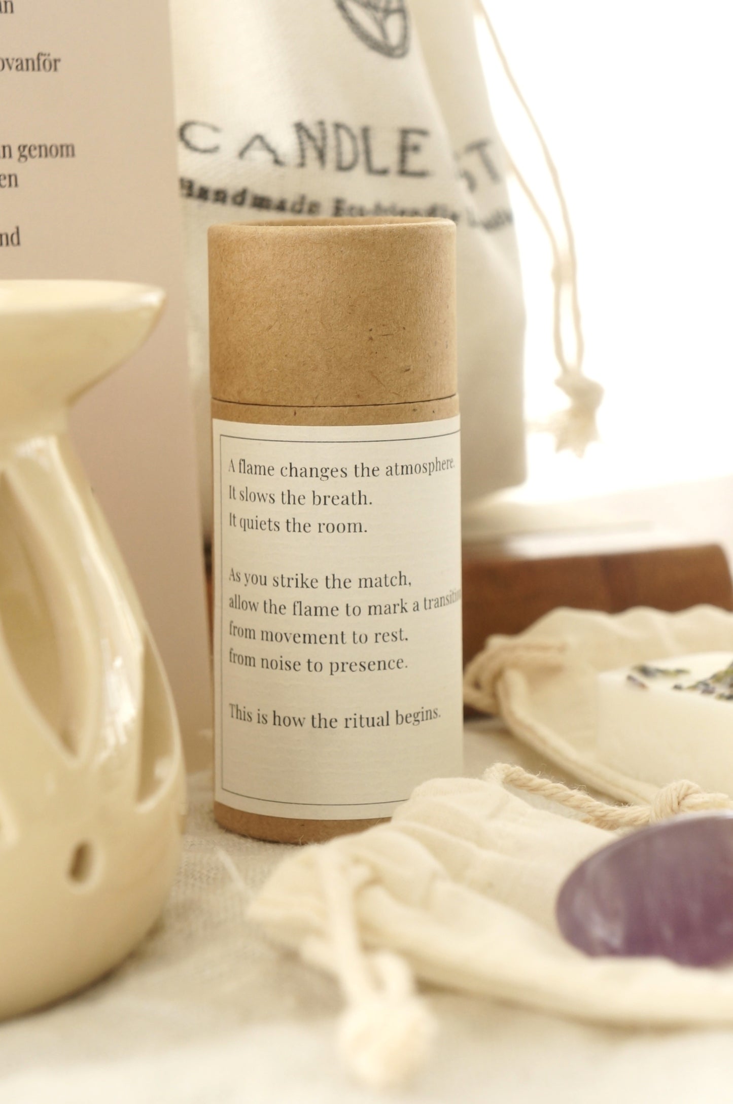 En lugn stund – self care kit med aromalampa, doftpraliner & ametist